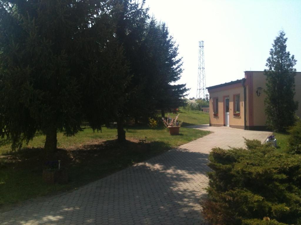 Hotel-Pension Am Muehlberg Lübbenau Buitenkant foto
