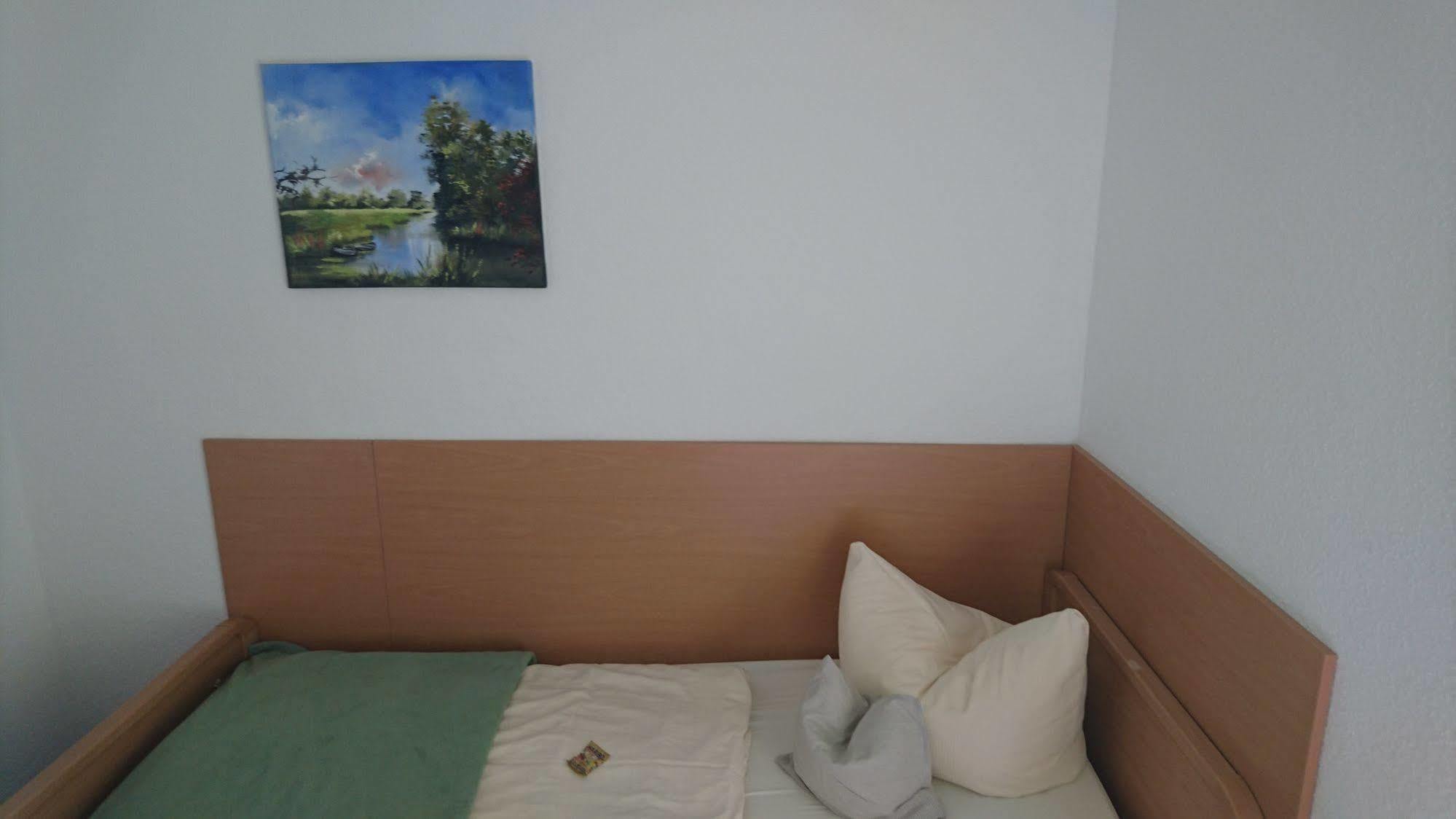 Hotel-Pension Am Muehlberg Lübbenau Buitenkant foto